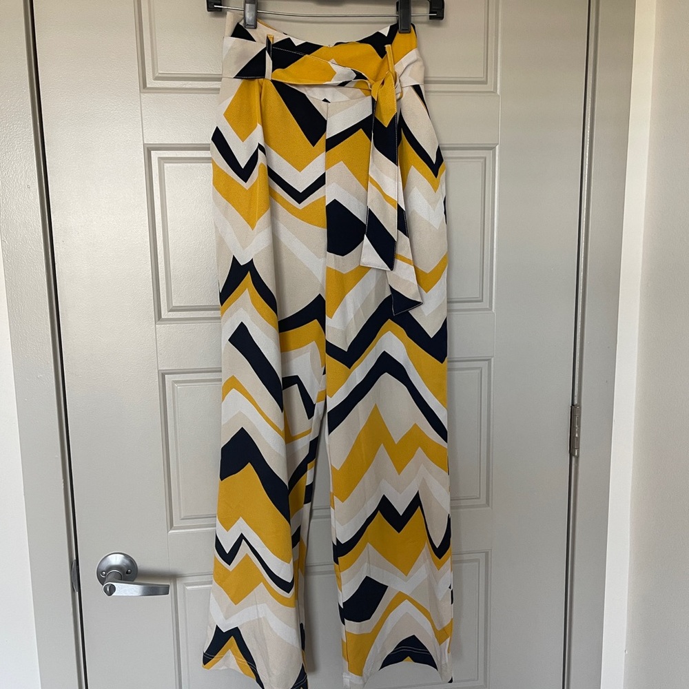 Geometric Striped Wide Leg Pants